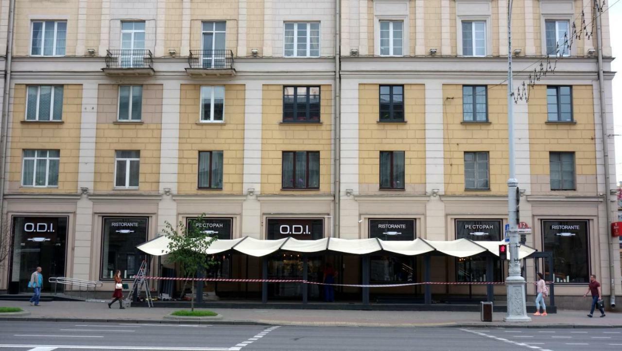 Apartments In The Center Of Minsk On Nezavisimosti 12 Zewnętrze zdjęcie